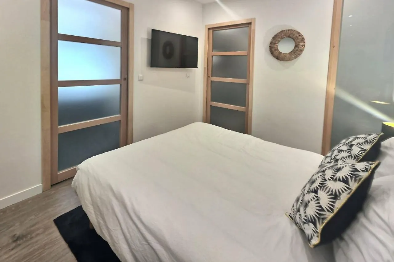 Appartement Mignon, T1 Bis Cosy & Calme, Neuf, Parking, Balcon à Gerde France